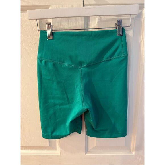 Nike Kelly Green Dri-Fit 6” Athletic Shorts sz XS NWOT - Picture 4 of 6